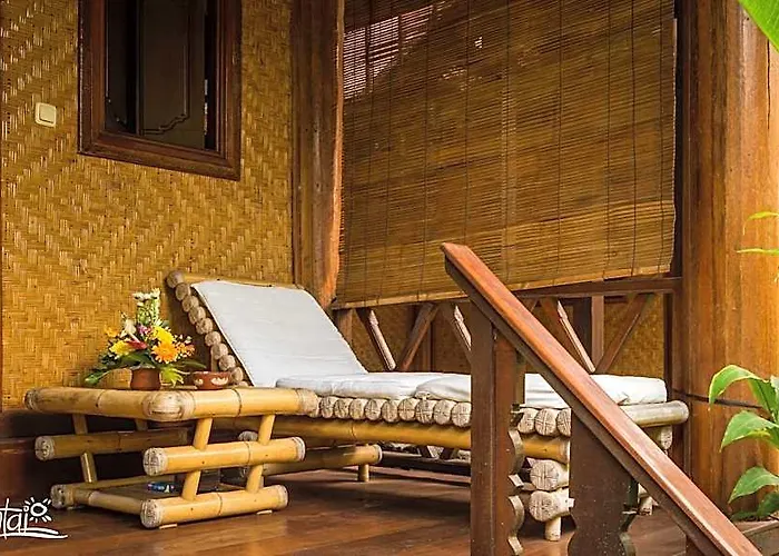Hotel Santai 4*